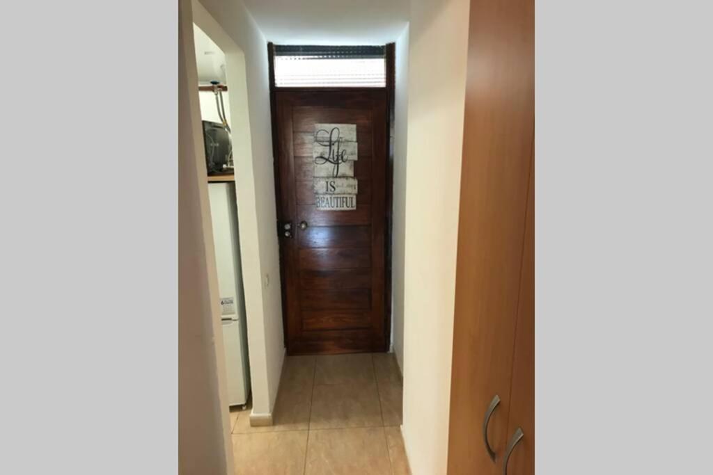 Yumbo Beach Apartment Perfect Location Free Fast Wifi Playa del Ingles  Exterior photo